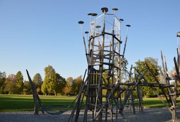 Stadtpark Rheinfelden (Ostteil) auf Spielplatz Aargau.ch