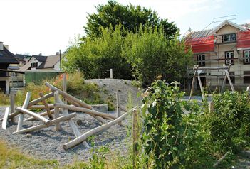 Doppelkindergarten "Villa Vorstadt 1 und 2", Beinwil am See, auf Spielplatz Aargau.ch